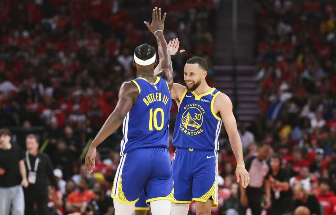 勇士力克吉林队，麦科勒姆点燃赛场