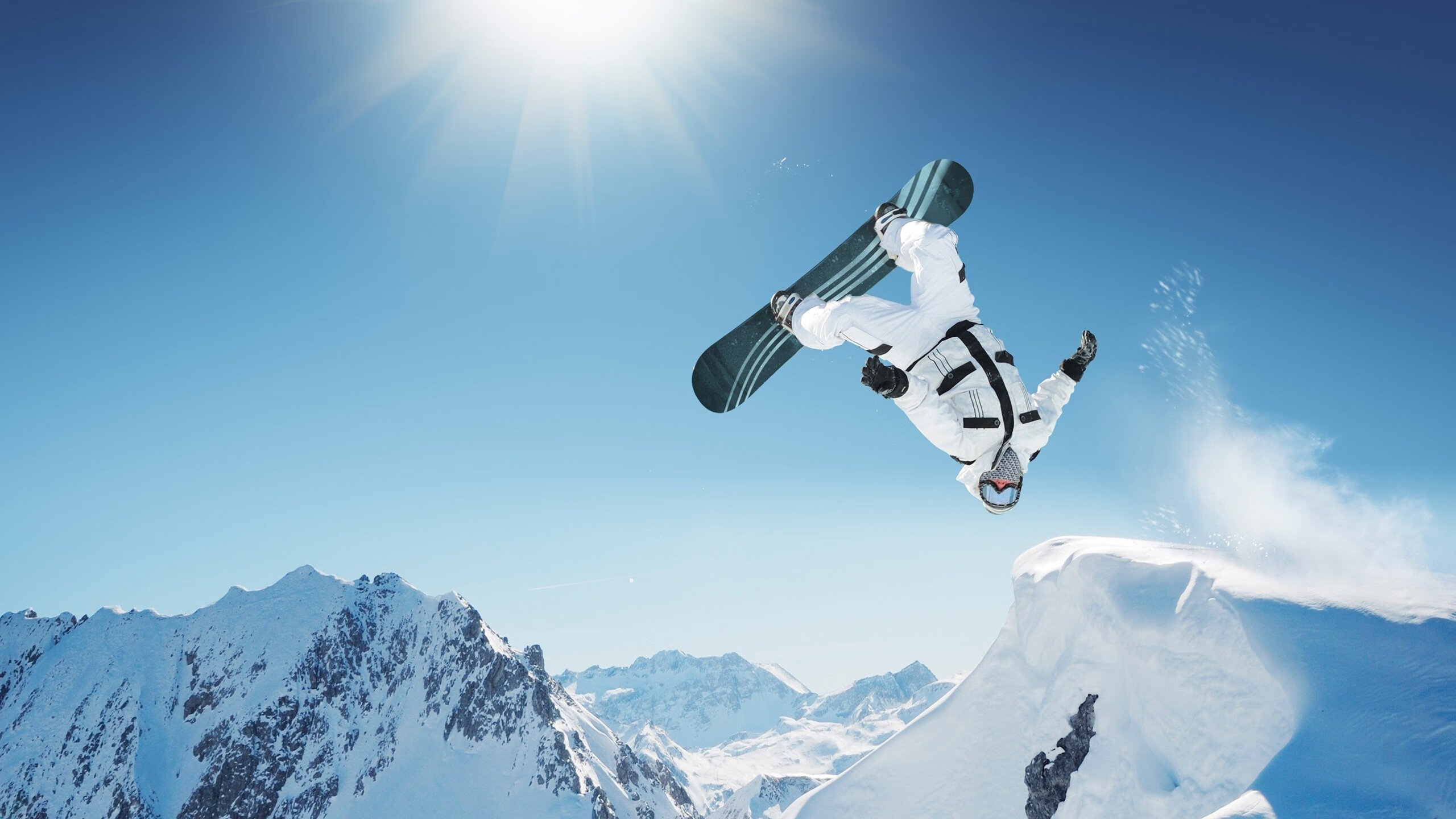 黄潜艇逆转惊涛，巴斯托尼接管世界，一场排名争夺战中的个人史诗