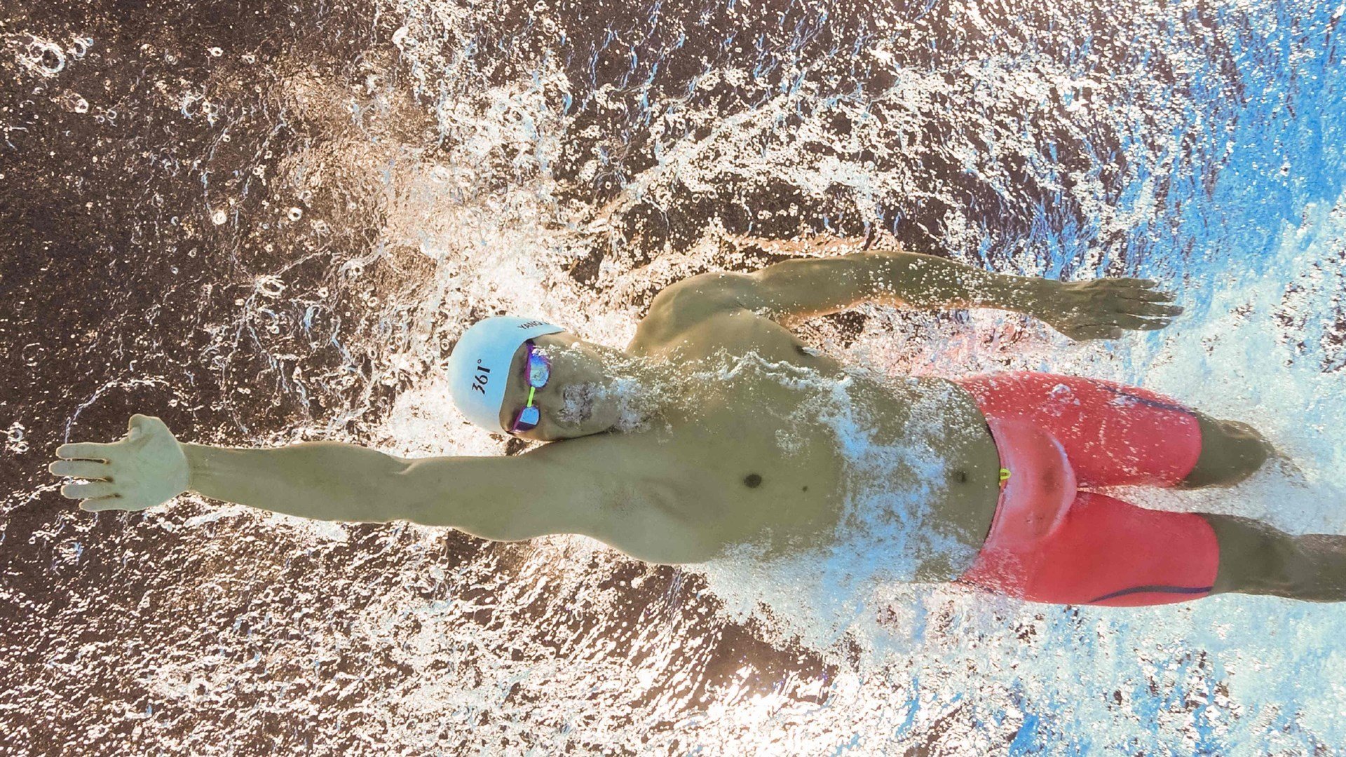 拉亚爆发，波兰最后时刻击败芬兰，一场冰与火的史诗对决