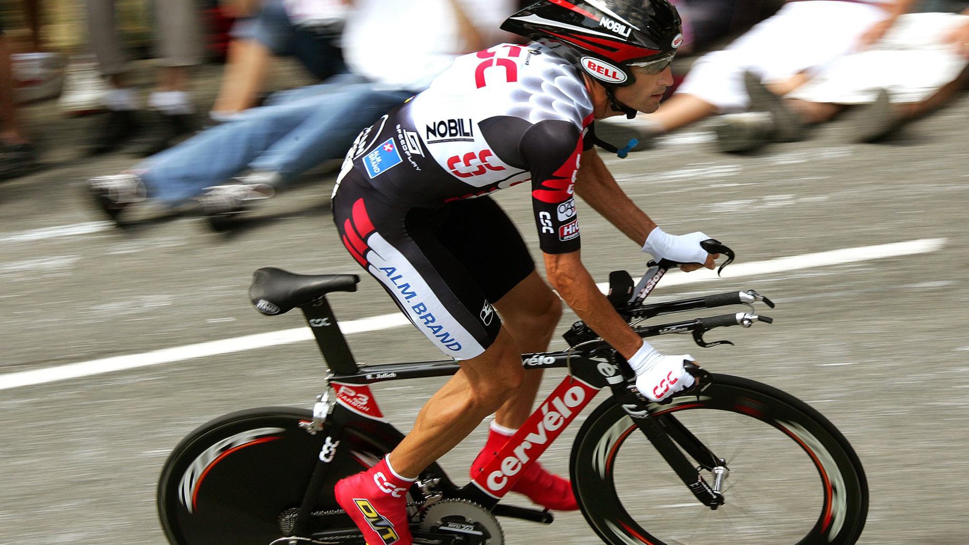 迪马利亚关键节点连续得分,伊朗拿下挪威背后的全球足球权力转移