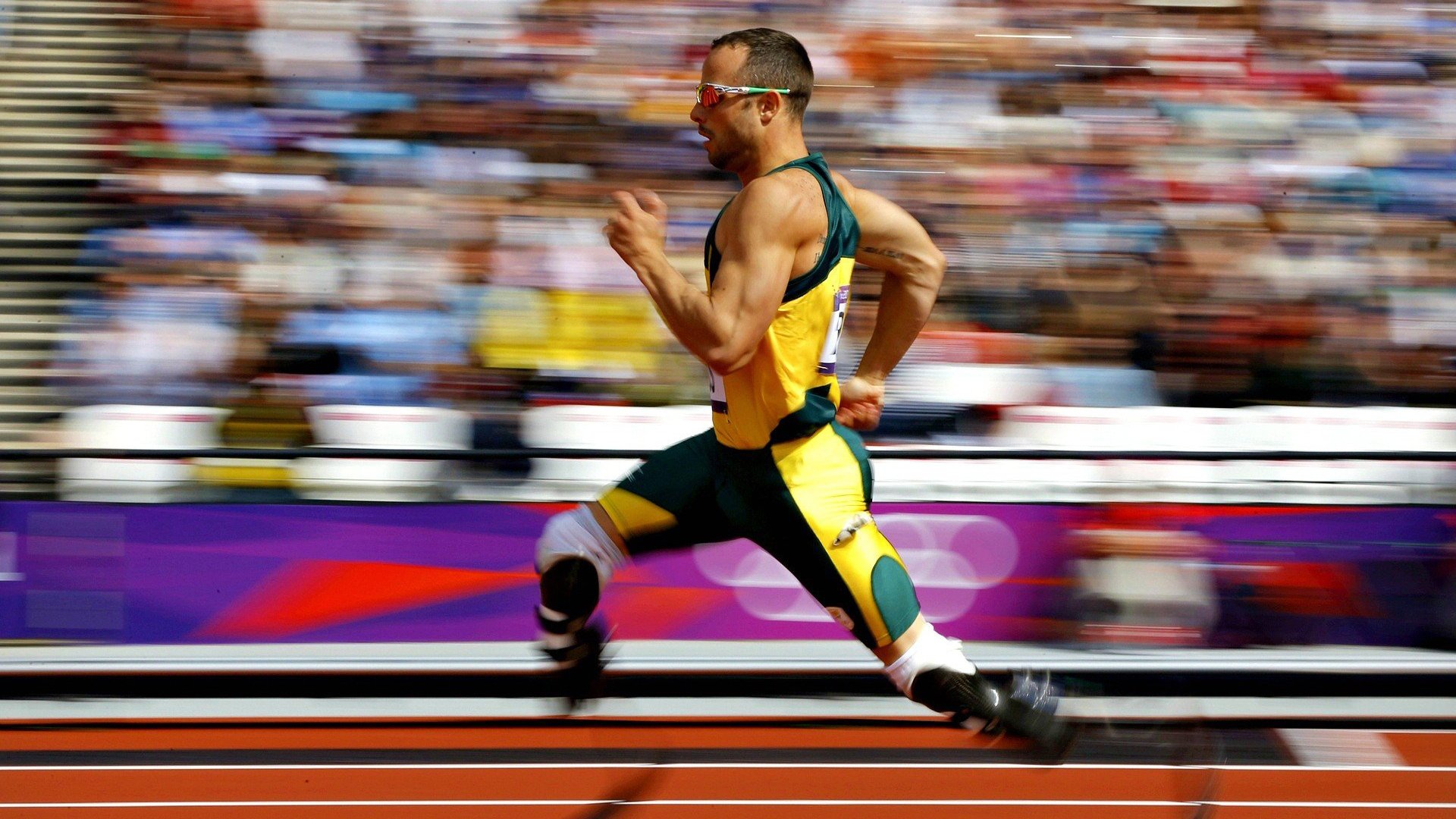 西班牙用足球击溃战争,绿茵场上的文明对决